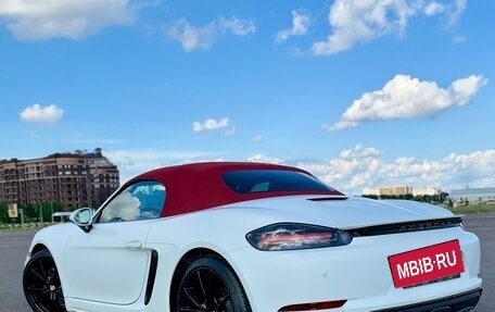 Porsche Boxster, 2022 год, 8 990 000 рублей, 2 фотография