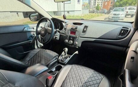 KIA Cerato III, 2011 год, 750 000 рублей, 24 фотография