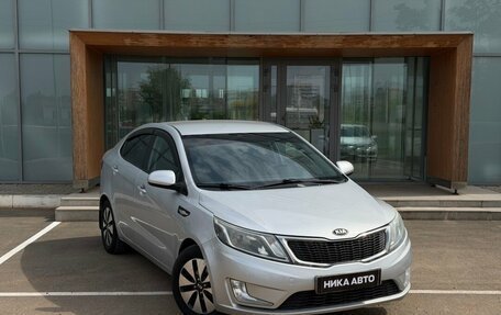 KIA Rio III рестайлинг, 2013 год, 690 000 рублей, 3 фотография