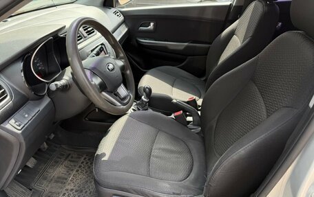 KIA Rio III рестайлинг, 2013 год, 690 000 рублей, 10 фотография