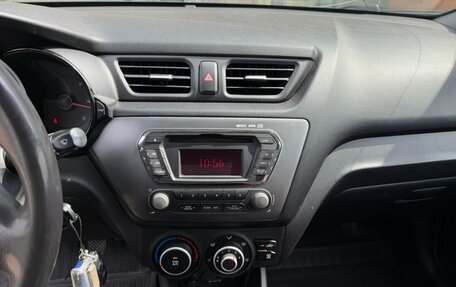 KIA Rio III рестайлинг, 2013 год, 690 000 рублей, 11 фотография