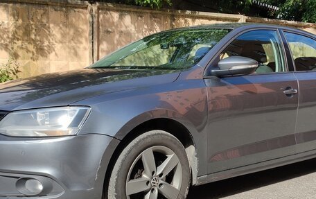 Volkswagen Jetta VI, 2014 год, 1 100 000 рублей, 1 фотография