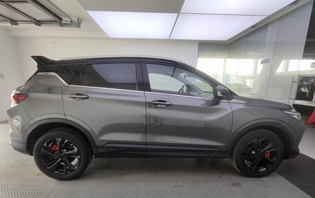 Geely Coolray I, 2023 год, 2 100 000 рублей, 5 фотография