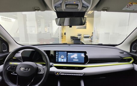 Geely Coolray I, 2023 год, 2 100 000 рублей, 17 фотография