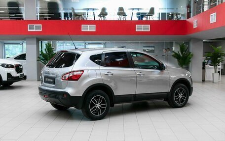 Nissan Qashqai, 2011 год, 1 095 000 рублей, 2 фотография