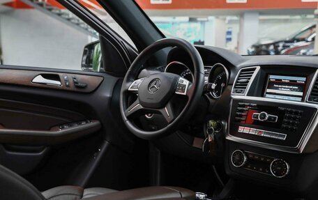 Mercedes-Benz M-Класс, 2014 год, 2 490 000 рублей, 5 фотография