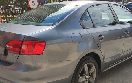 Volkswagen Jetta VI, 2014 год, 1 100 000 рублей, 3 фотография