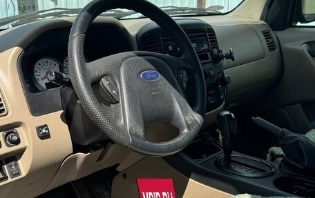 Ford Escape II, 2004 год, 450 000 рублей, 7 фотография