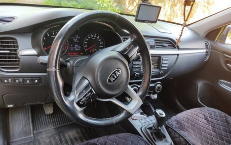 KIA Rio IV, 2019 год, 1 375 000 рублей, 4 фотография