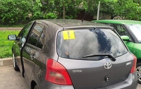 Toyota Yaris III рестайлинг, 2007 год, 440 000 рублей, 20 фотография