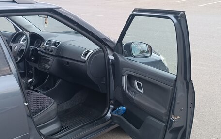 Skoda Fabia II, 2009 год, 490 000 рублей, 13 фотография