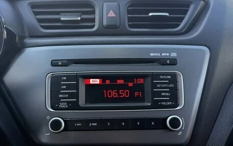 KIA Rio III рестайлинг, 2015 год, 520 000 рублей, 3 фотография