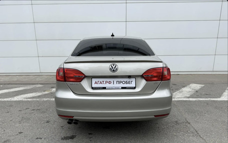 Volkswagen Jetta VI, 2013 год, 990 000 рублей, 8 фотография