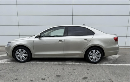 Volkswagen Jetta VI, 2013 год, 990 000 рублей, 11 фотография