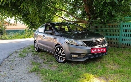 KIA Rio III рестайлинг, 2016 год, 590 000 рублей, 1 фотография