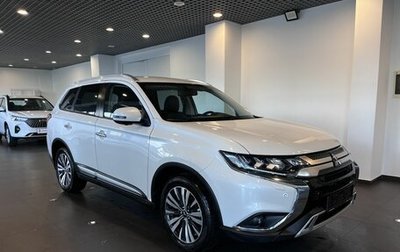 Mitsubishi Outlander III рестайлинг 3, 2021 год, 3 240 000 рублей, 1 фотография