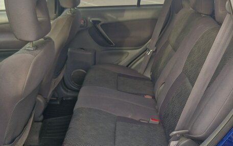 Toyota RAV4, 2002 год, 900 000 рублей, 8 фотография