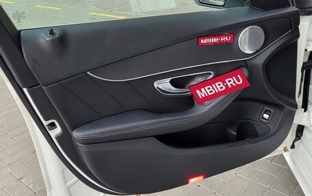 Mercedes-Benz C-Класс, 2018 год, 2 797 000 рублей, 33 фотография