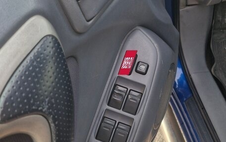 Toyota RAV4, 2002 год, 900 000 рублей, 10 фотография