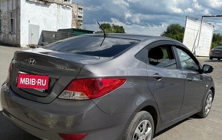 Hyundai Solaris II рестайлинг, 2012 год, 615 000 рублей, 5 фотография