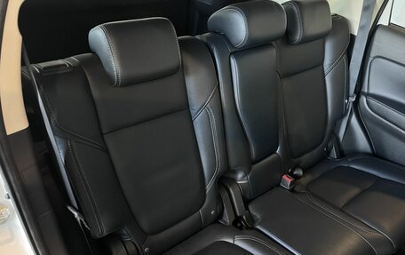 Mitsubishi Outlander III рестайлинг 3, 2021 год, 3 240 000 рублей, 32 фотография