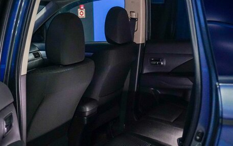 Mitsubishi Outlander III рестайлинг 3, 2014 год, 1 230 000 рублей, 14 фотография