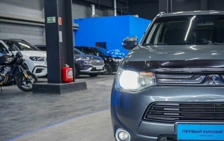 Mitsubishi Outlander III рестайлинг 3, 2014 год, 1 230 000 рублей, 28 фотография