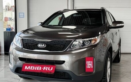 KIA Sorento II рестайлинг, 2018 год, 1 999 000 рублей, 2 фотография