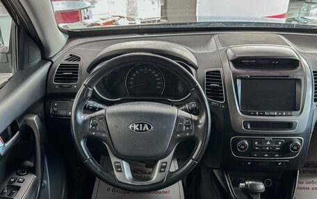 KIA Sorento II рестайлинг, 2018 год, 1 999 000 рублей, 16 фотография