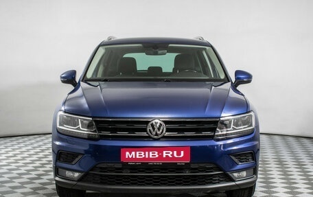 Volkswagen Tiguan II, 2018 год, 2 145 000 рублей, 2 фотография