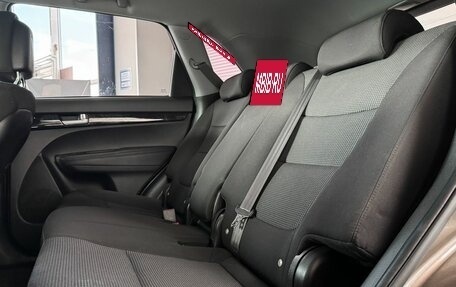 KIA Sorento II рестайлинг, 2018 год, 1 999 000 рублей, 10 фотография