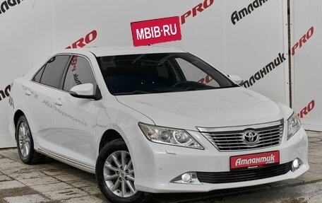 Toyota Camry, 2012 год, 1 565 000 рублей, 3 фотография