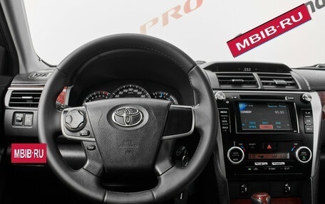 Toyota Camry, 2012 год, 1 565 000 рублей, 11 фотография