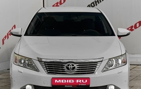 Toyota Camry, 2012 год, 1 565 000 рублей, 2 фотография