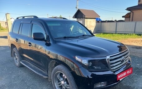 Toyota Land Cruiser 200, 2010 год, 2 800 000 рублей, 2 фотография