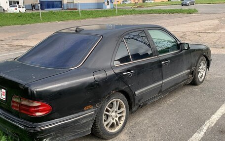 Mercedes-Benz E-Класс, 2000 год, 150 000 рублей, 5 фотография