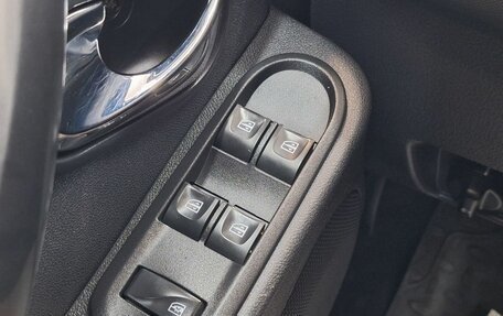 Renault Duster I рестайлинг, 2017 год, 1 280 000 рублей, 11 фотография