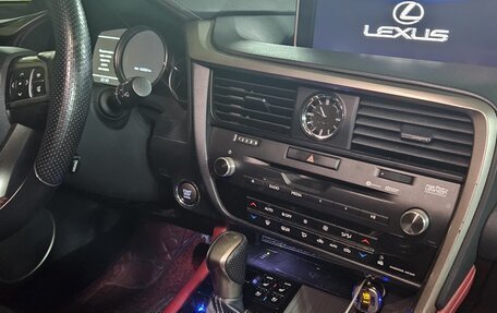Lexus RX IV рестайлинг, 2016 год, 4 100 000 рублей, 14 фотография