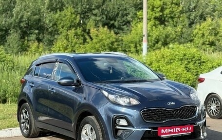 KIA Sportage IV рестайлинг, 2019 год, 2 080 000 рублей, 4 фотография