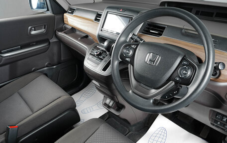 Honda Freed II, 2020 год, 1 799 000 рублей, 8 фотография