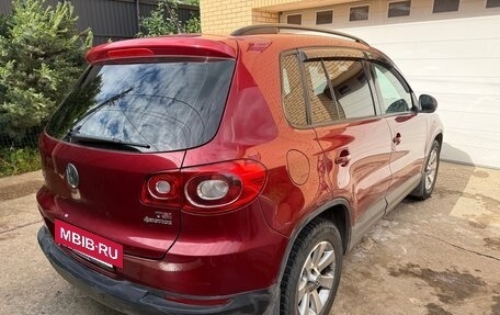Volkswagen Tiguan I, 2011 год, 850 000 рублей, 2 фотография