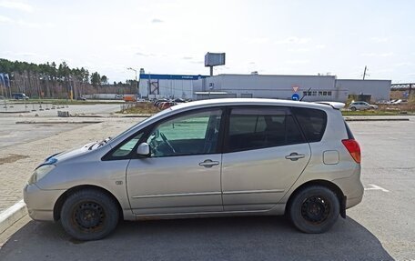 Toyota Corolla Spacio II, 2002 год, 650 000 рублей, 4 фотография