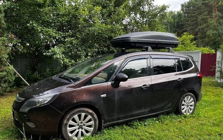 Opel Zafira C рестайлинг, 2013 год, 1 080 000 рублей, 6 фотография
