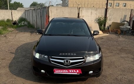 Honda Accord VII рестайлинг, 2006 год, 980 000 рублей, 1 фотография