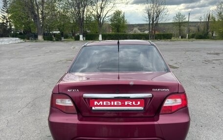 Daewoo Nexia I рестайлинг, 2011 год, 200 000 рублей, 7 фотография