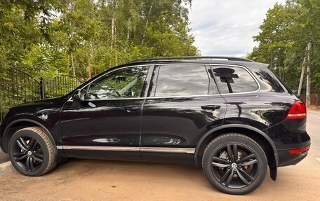 Volkswagen Touareg III, 2012 год, 1 790 000 рублей, 11 фотография