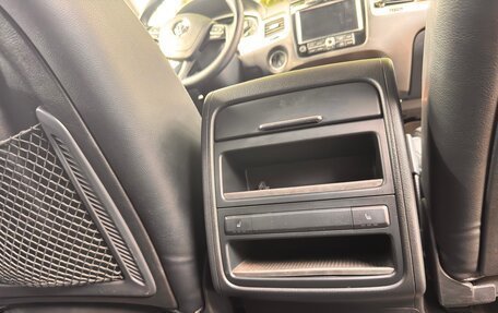 Volkswagen Touareg III, 2012 год, 1 790 000 рублей, 29 фотография
