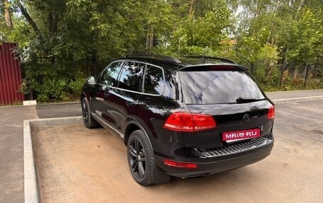 Volkswagen Touareg III, 2012 год, 1 790 000 рублей, 17 фотография