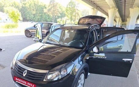 Renault Sandero I, 2012 год, 900 000 рублей, 10 фотография