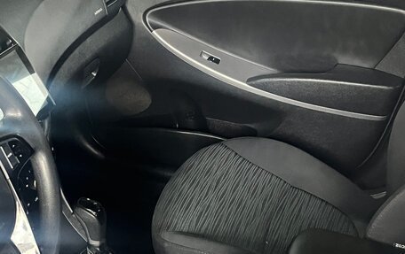 Hyundai Solaris II рестайлинг, 2015 год, 7 фотография